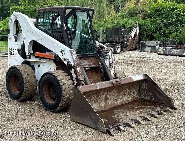 Image of Bobcat S250 equipment image 2