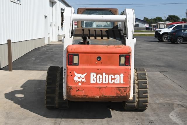 Image of Bobcat T300 equipment image 3