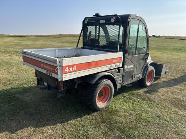Image of Bobcat Toolcat 5600 equipment image 4