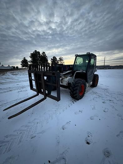 2003 Bobcat V623 Equipment Image0