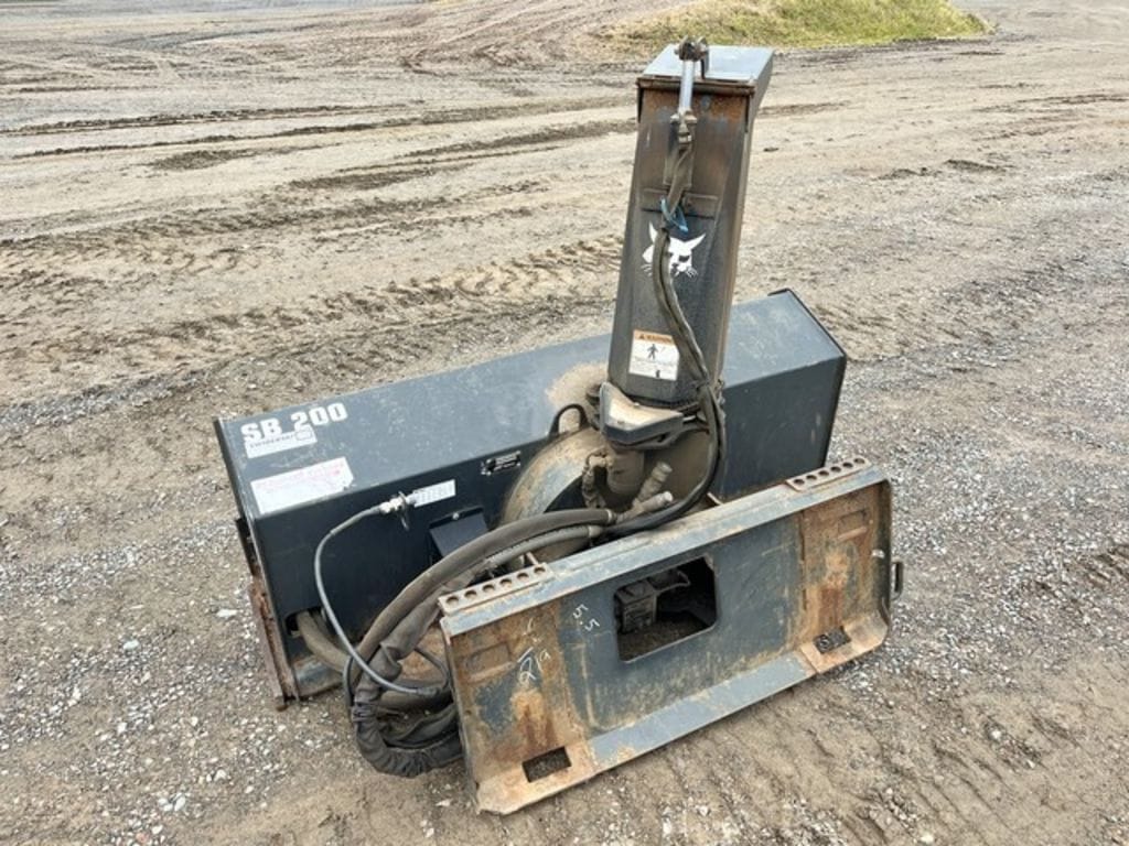 2003 Bobcat SB200 Equipment Image0