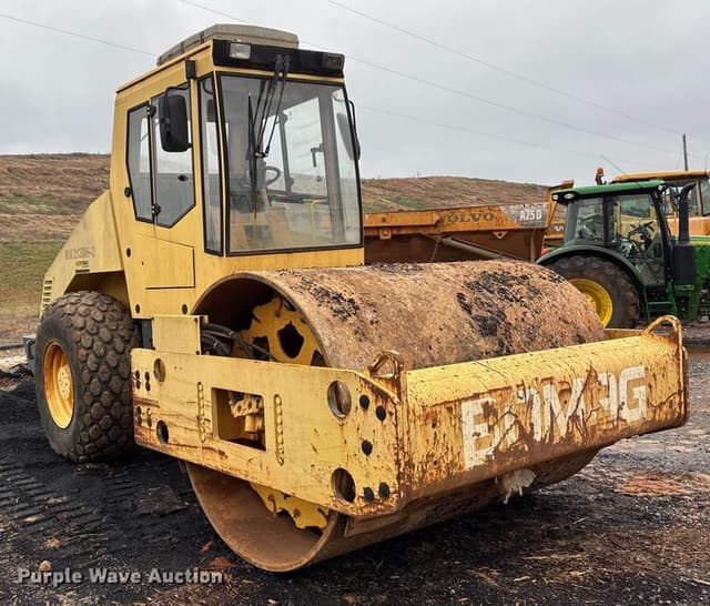 Image of Bomag BW213DH-3 equipment image 2