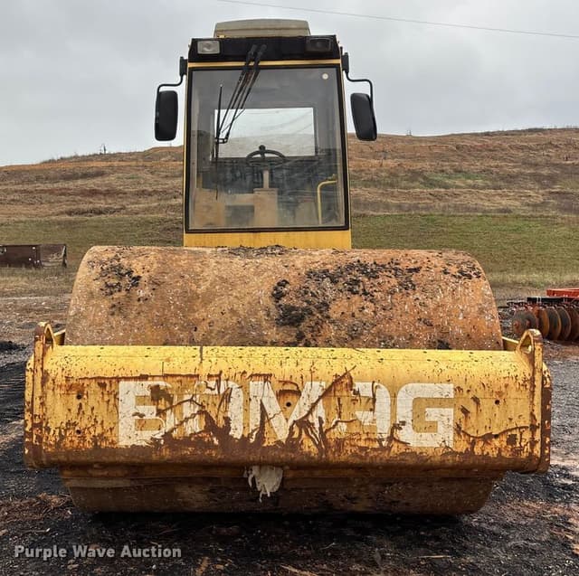 Image of Bomag BW213DH-3 equipment image 1