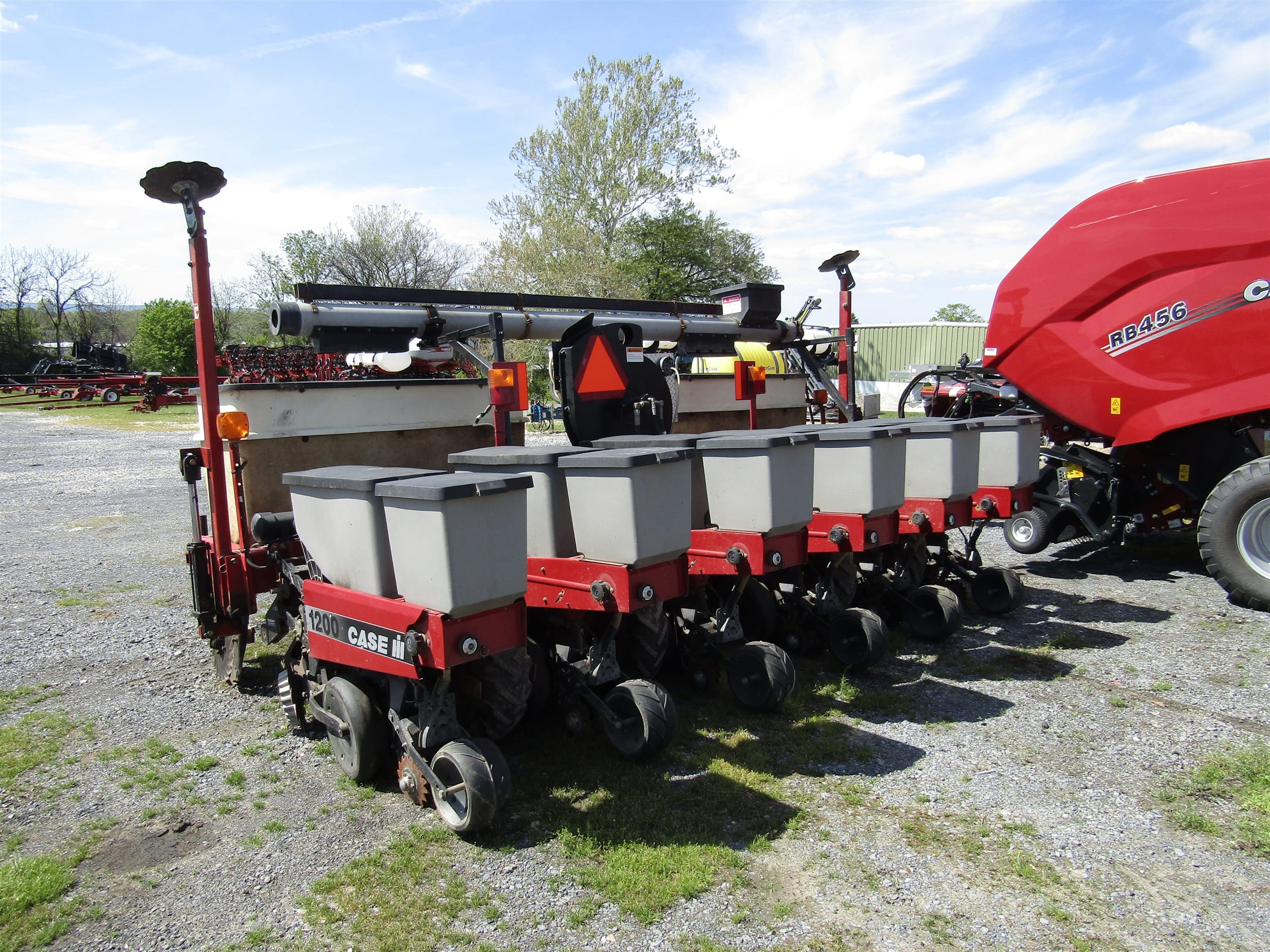 2003 Case IH 1200 Equipment Image0