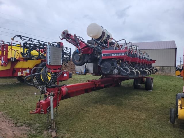 Image of Case IH 1200 equipment image 1