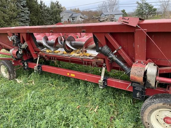 Image of Case IH 2212 equipment image 4