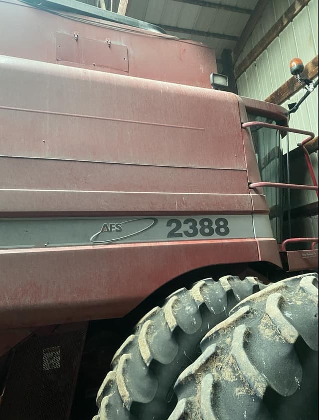 Image of Case IH 2388 equipment image 2