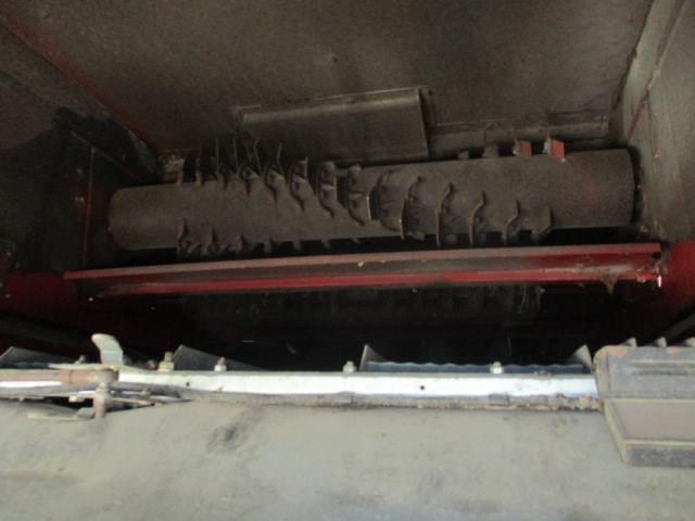Image of Case IH 2388 equipment image 3