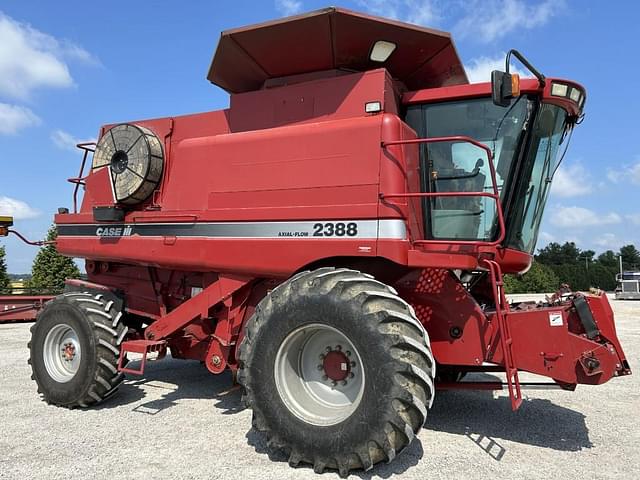 Image of Case IH 2388 equipment image 1