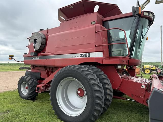 Image of Case IH 2388 equipment image 4