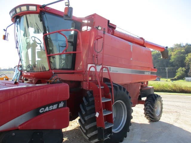 Image of Case IH 2388 equipment image 2