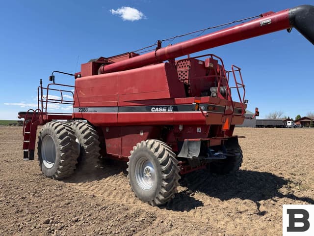 Image of Case IH 2388 equipment image 2