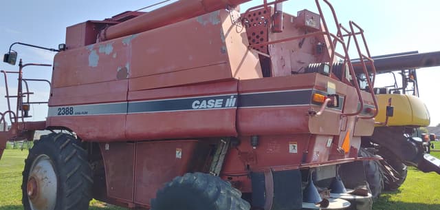 Image of Case IH 2388 equipment image 4