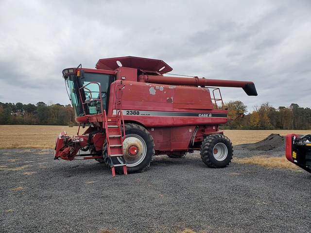 Image of Case IH 2388 equipment image 1