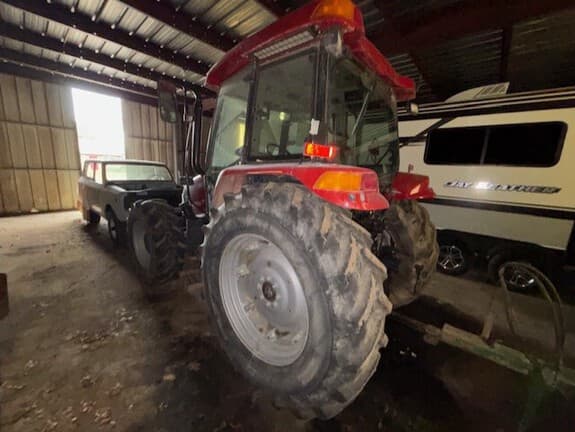 Image of Case IH JX100U Image 1