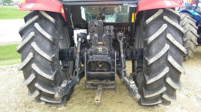 Image of Case IH Maxxum 150 equipment image 3