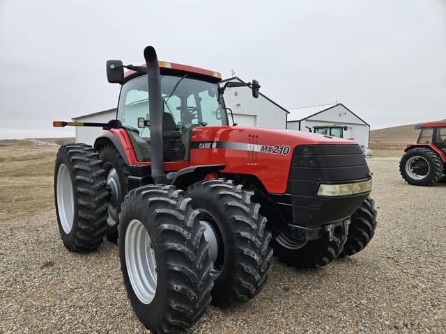 Image of Case IH MX210 equipment image 2