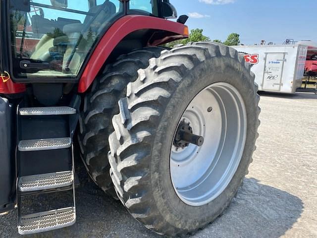 Image of Case IH MX210 equipment image 3