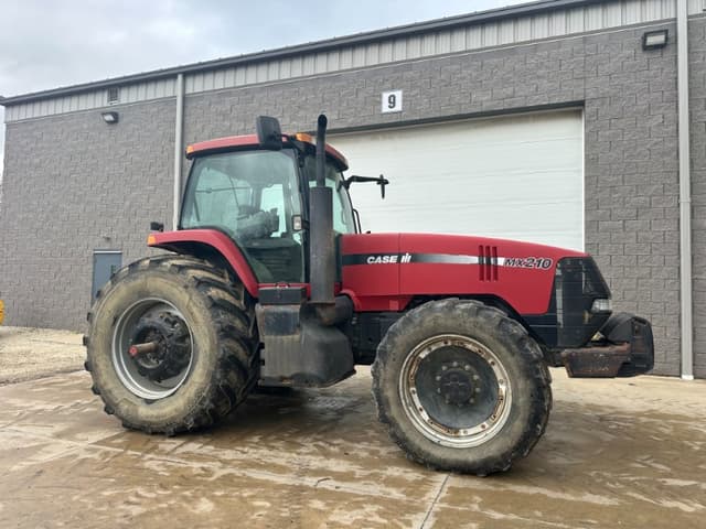 Image of Case IH MX210 equipment image 1
