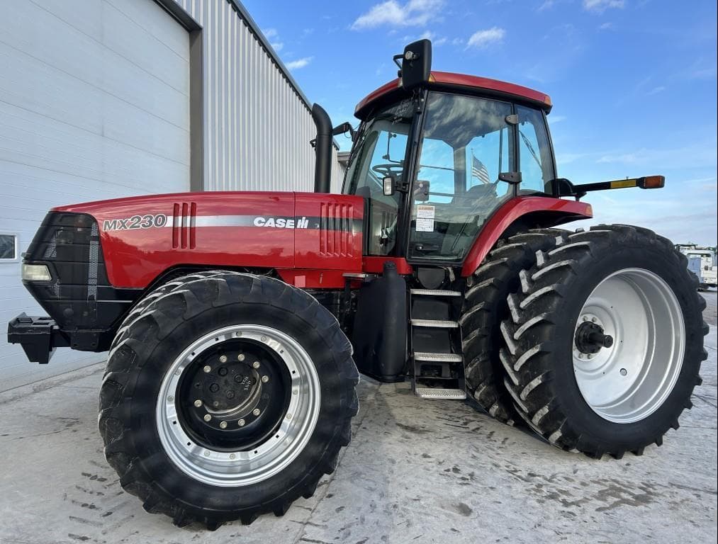 Image of Case IH MX230 Primary image