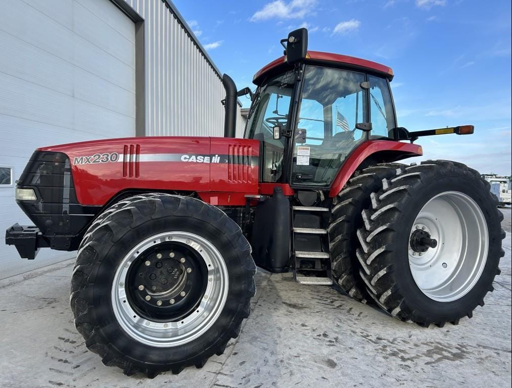 2003 Case IH MX230 Equipment Image0