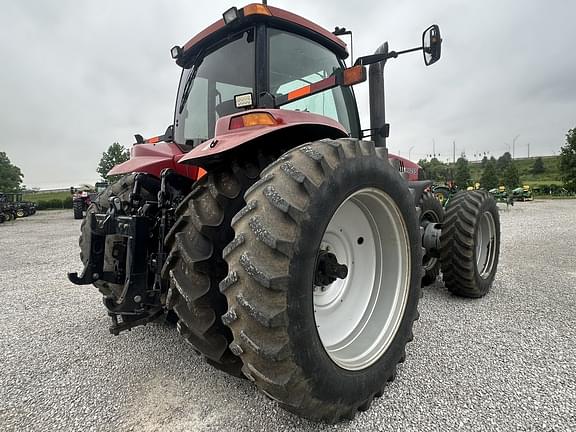 Image of Case IH MX255 equipment image 4