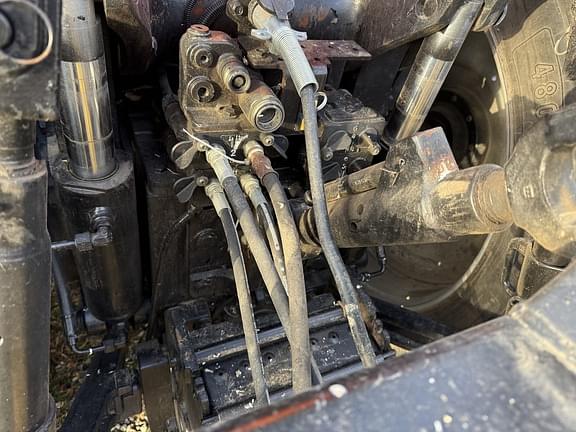 Image of Case IH MX255 equipment image 3