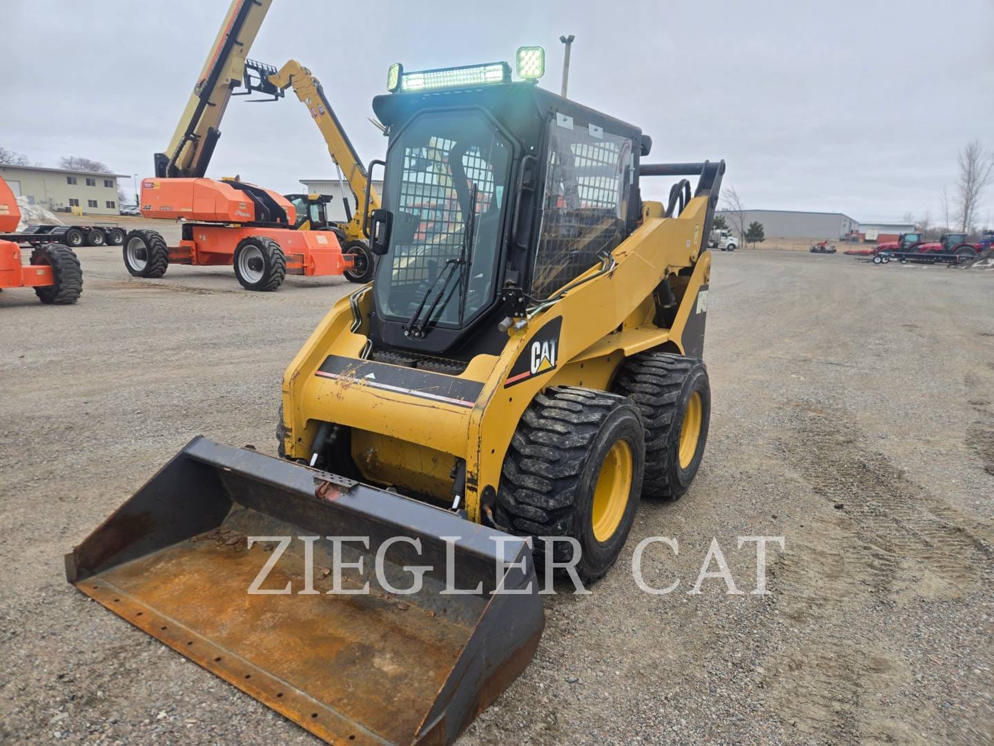 2003 Caterpillar 242B Equipment Image0