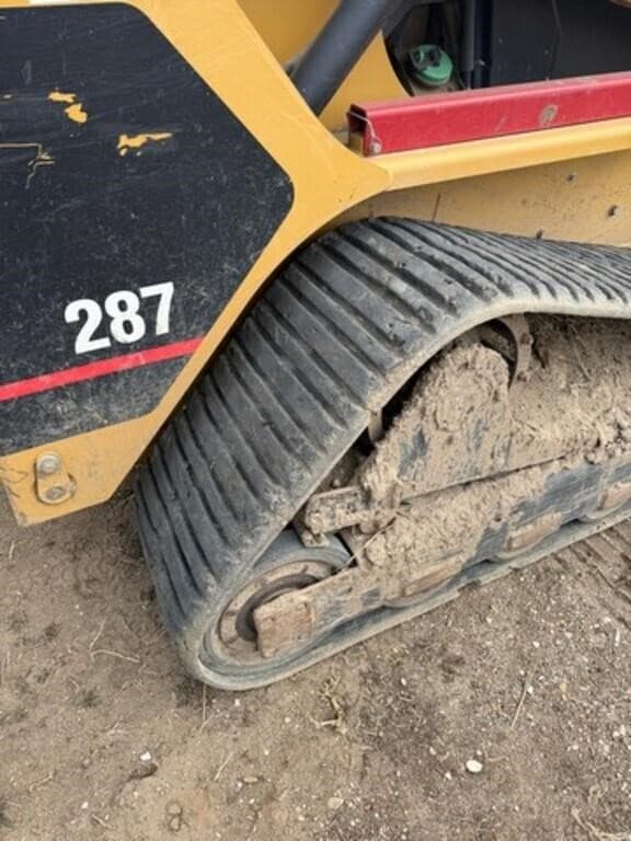 Image of Caterpillar 287 equipment image 4