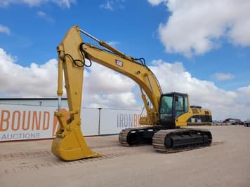 Main image Caterpillar 330C