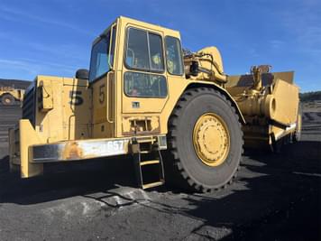 Main image Caterpillar 657