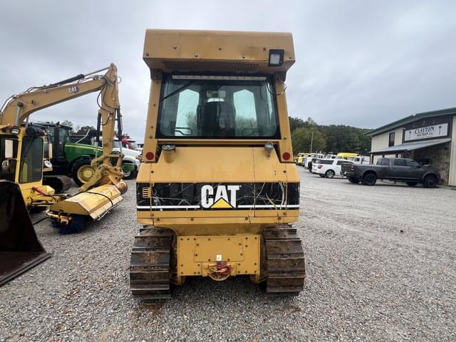 Image of Caterpillar D3GXL equipment image 3