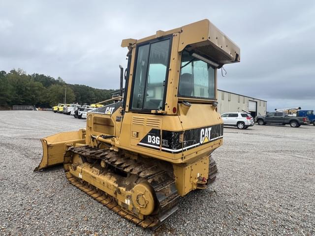 Image of Caterpillar D3GXL equipment image 2
