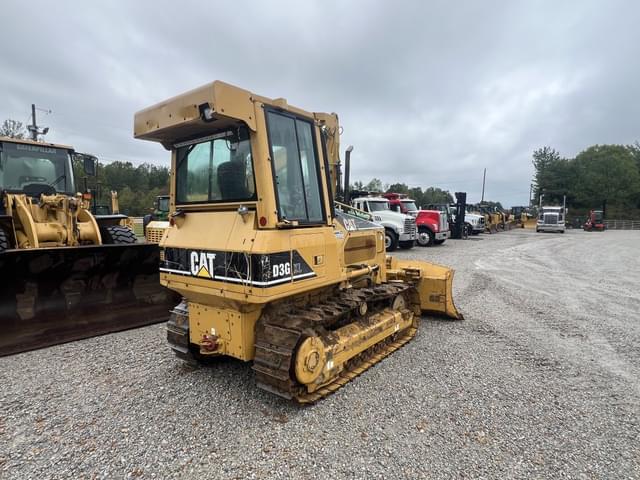 Image of Caterpillar D3GXL equipment image 4