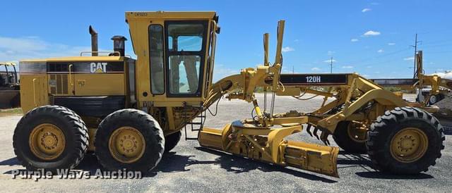 Image of Caterpillar 120H equipment image 3