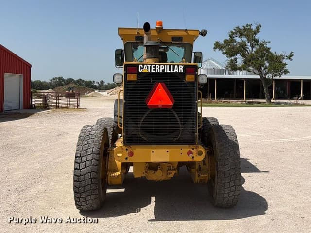 Image of Caterpillar 160H equipment image 4