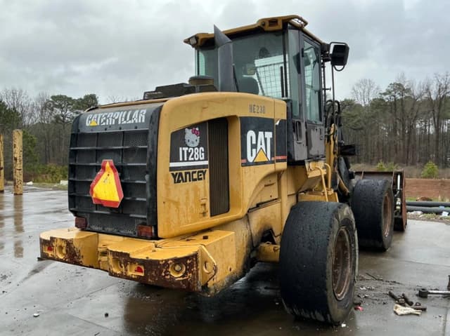 Image of Caterpillar IT28G equipment image 3