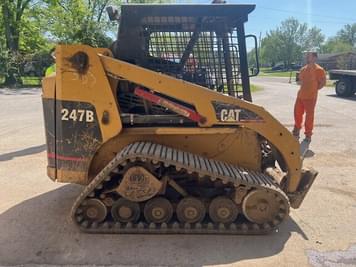 Main image Caterpillar 247
