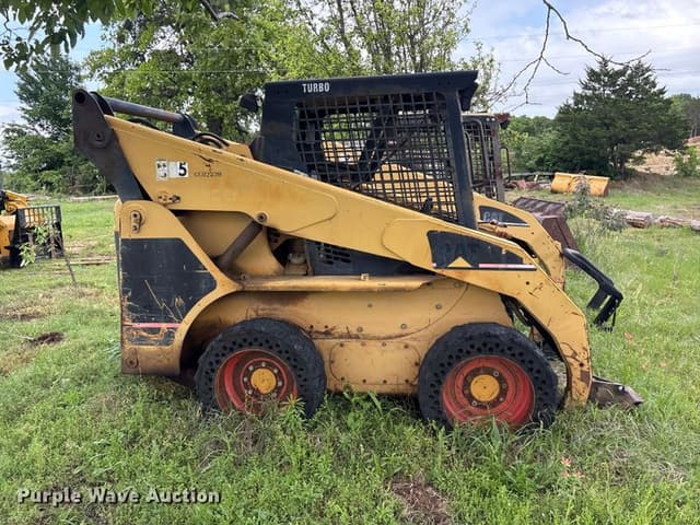 Image of Caterpillar 262 equipment image 3