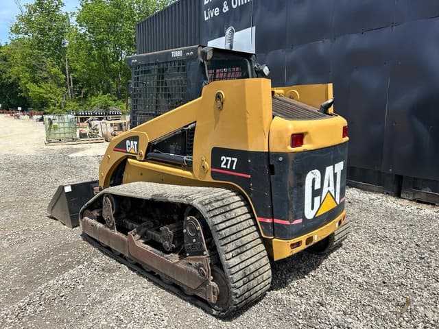 Image of Caterpillar 277 equipment image 1