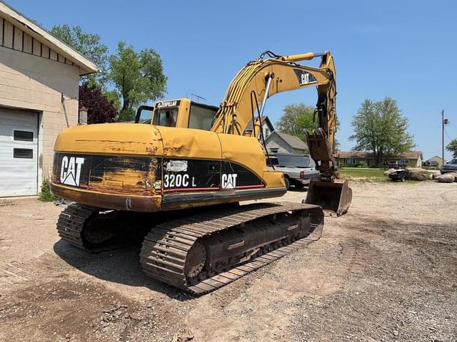 Image of Caterpillar 320C equipment image 4