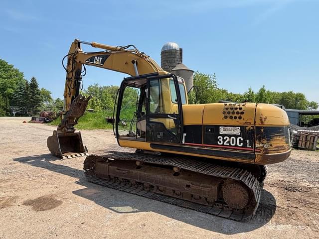 Image of Caterpillar 320C equipment image 2