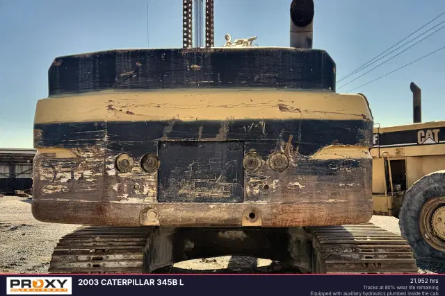 Image of Caterpillar 345BL equipment image 2