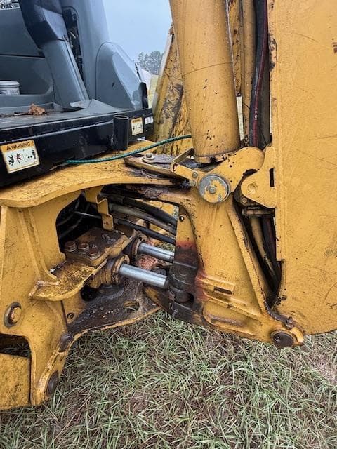 Image of Caterpillar 420D IT equipment image 3