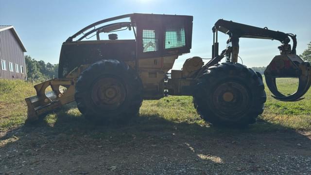 Image of Caterpillar 525B equipment image 2