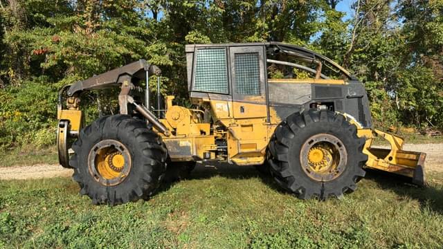 Image of Caterpillar 525B equipment image 1