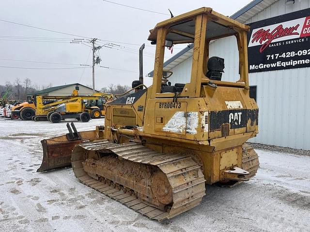 Image of Caterpillar D3G equipment image 2