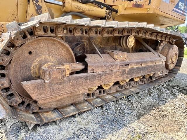 Image of Caterpillar D3GXL equipment image 2