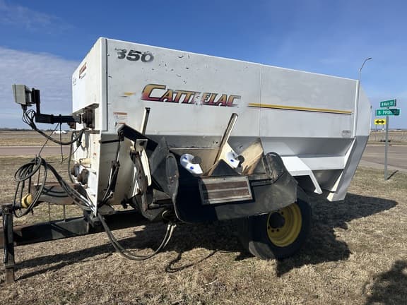 Image of Cattlelac 350 equipment image 3