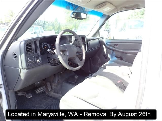 Image of Chevrolet 1500 equipment image 4